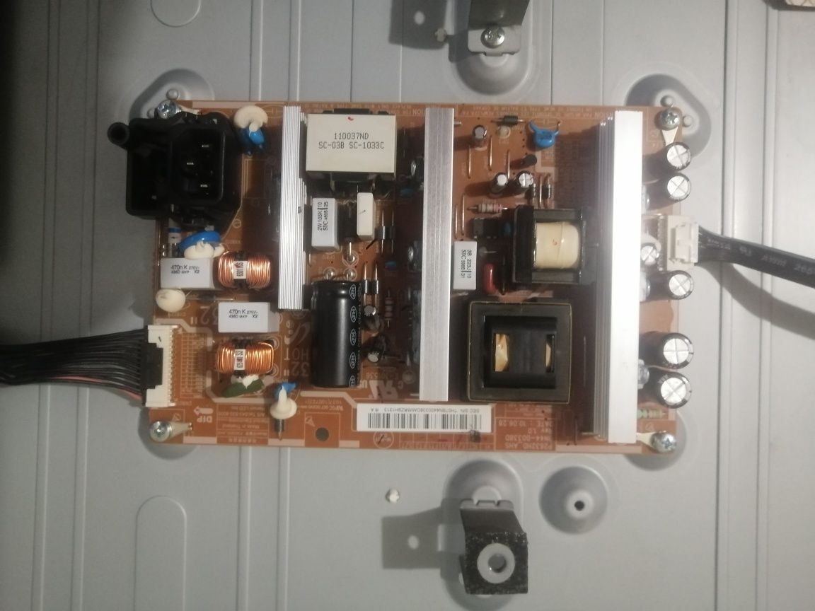 Samsung LE32 C 450. Плата управления.