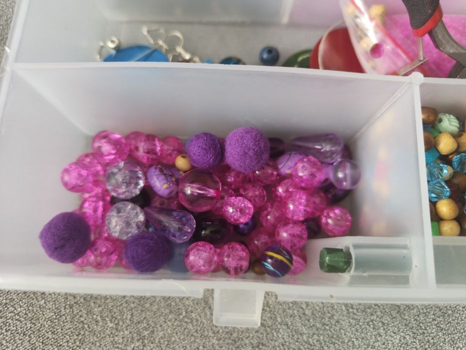 Kreatywny zestaw do tworzenia kolczyków (Big Box)