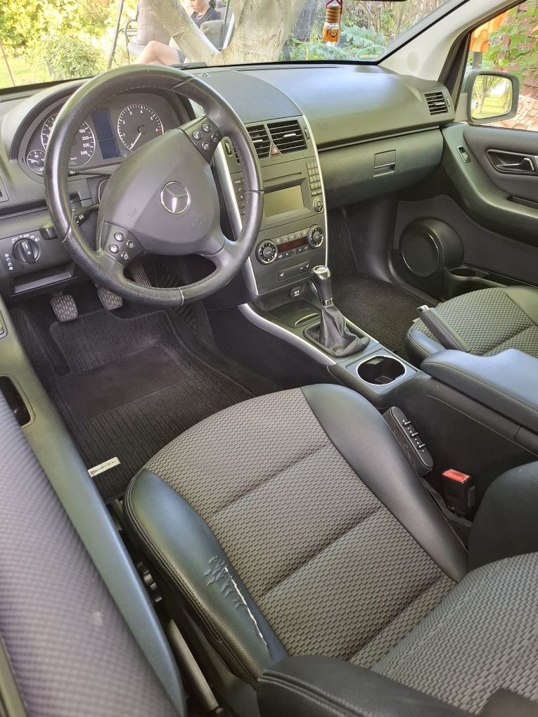 Mercedes W169 A klasa 1.5 benzyna lift 2009r.