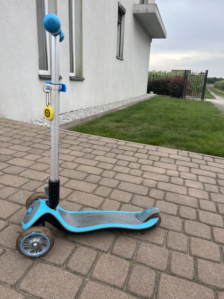 Hulajnoga trójkołowa Globber