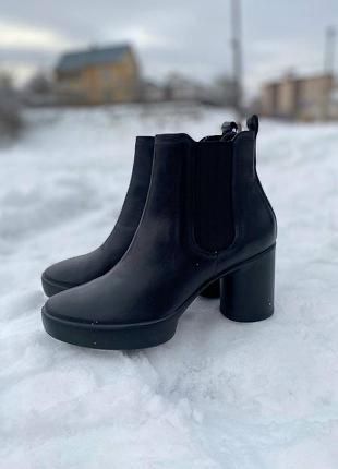 Черевики челсі ecco shape sculpted motion р 39