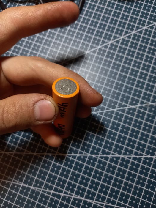 Акумулятори 18650 літій-іоні