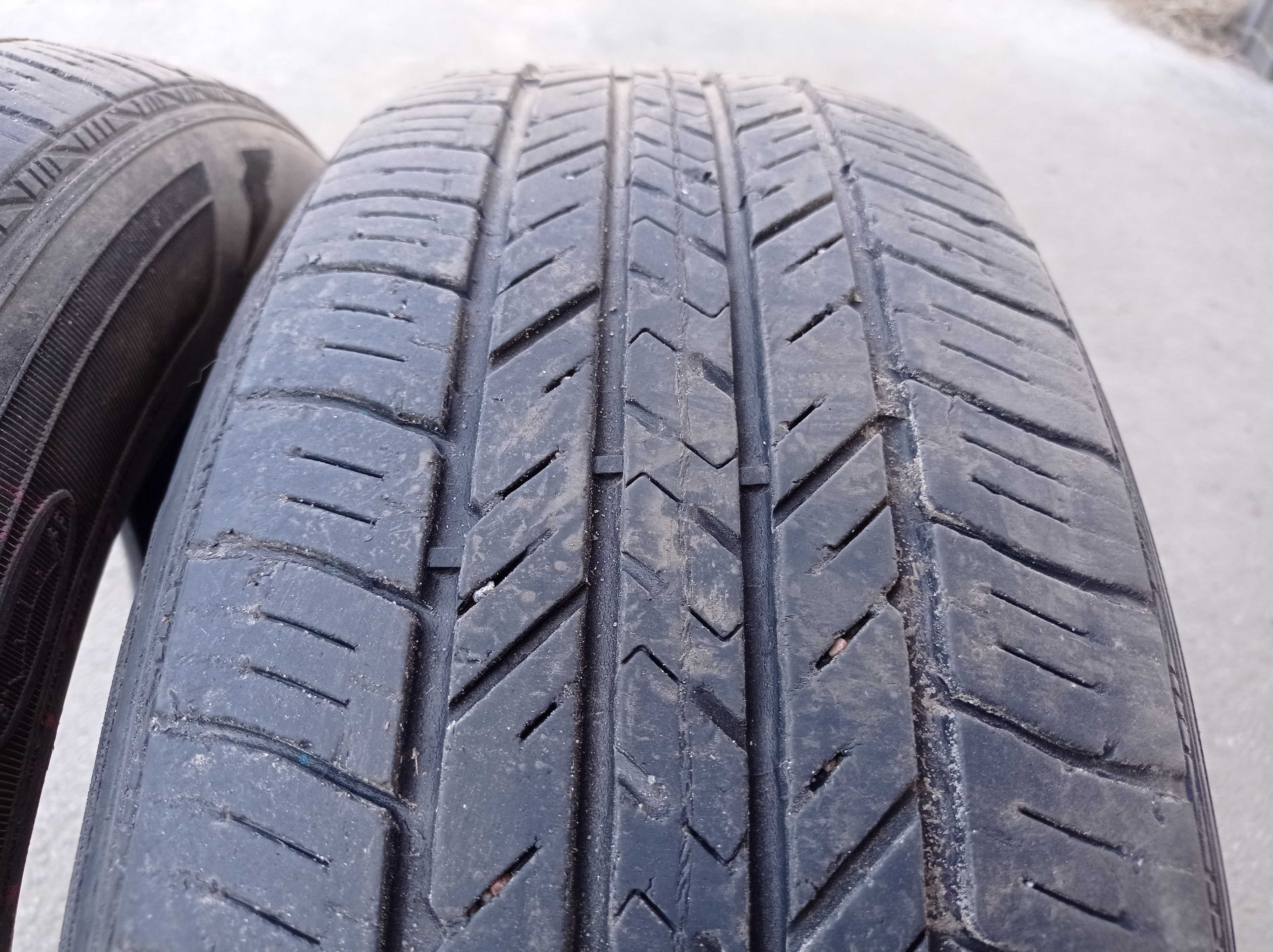 Пара летней резины Good Year Assurance 205/55 R16