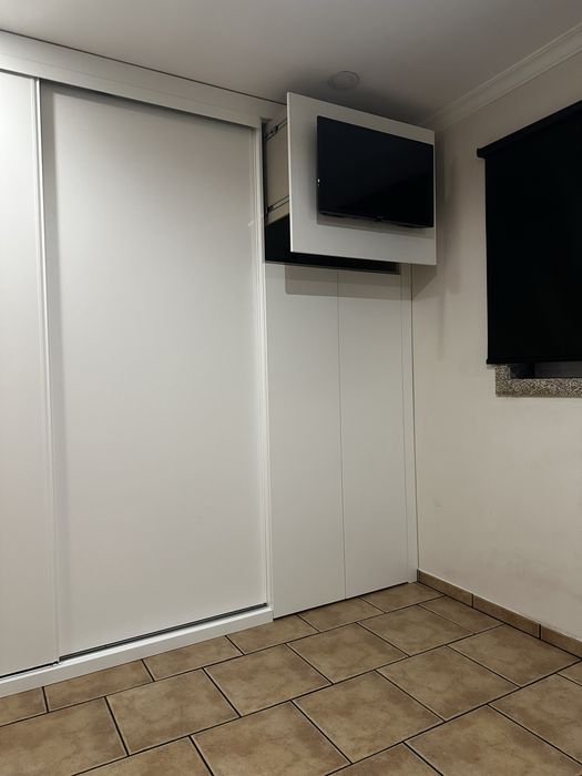 Moveis por medida Cozinha, Roupeiros, Estantes, Closet