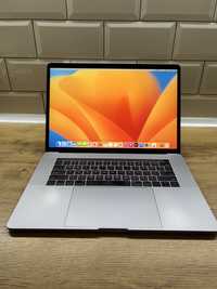 Apple MacBook Pro 15' 2017 A1707 /i7 quad-core/16Gb RAM/ 512Gb SSD/4Gb