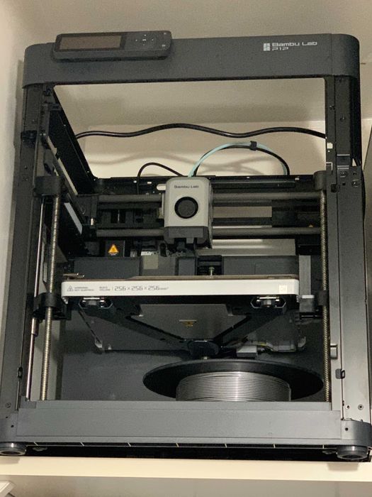 Impressora 3D Bambu Lab P1P Como nova