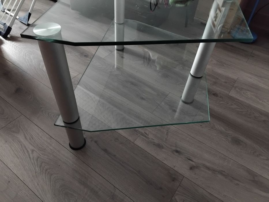 Szklany Stolik pod TV