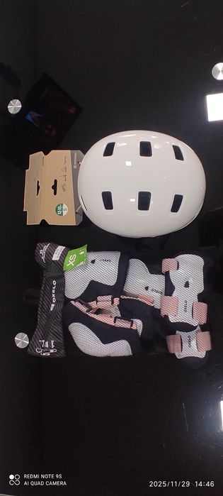 Capacete, cotoveleiras, joelheiras - patinagem