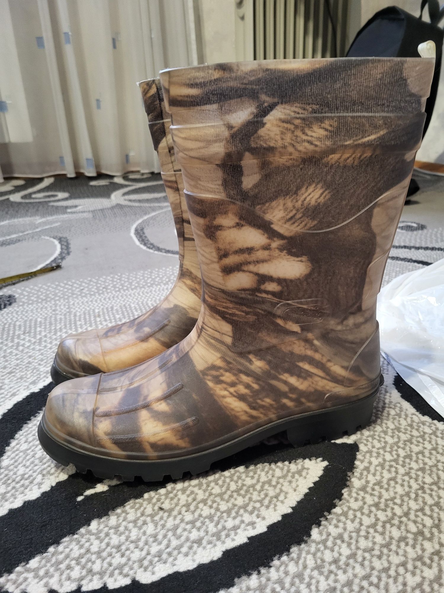 Продам мужские резиновые сапоги Dry Walk
