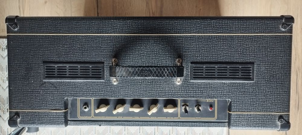 Combo a válvulas Vox AC30S1