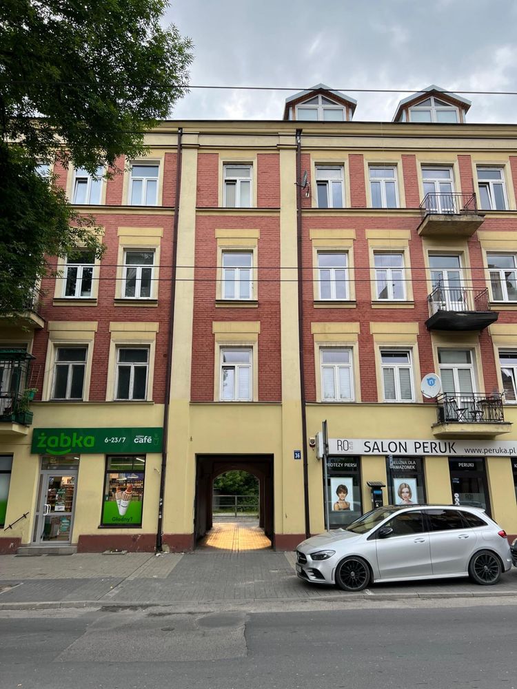 Kawalerka w centrum z klimatyzacją