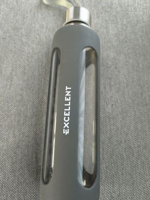 Butelka na wodę Excellent