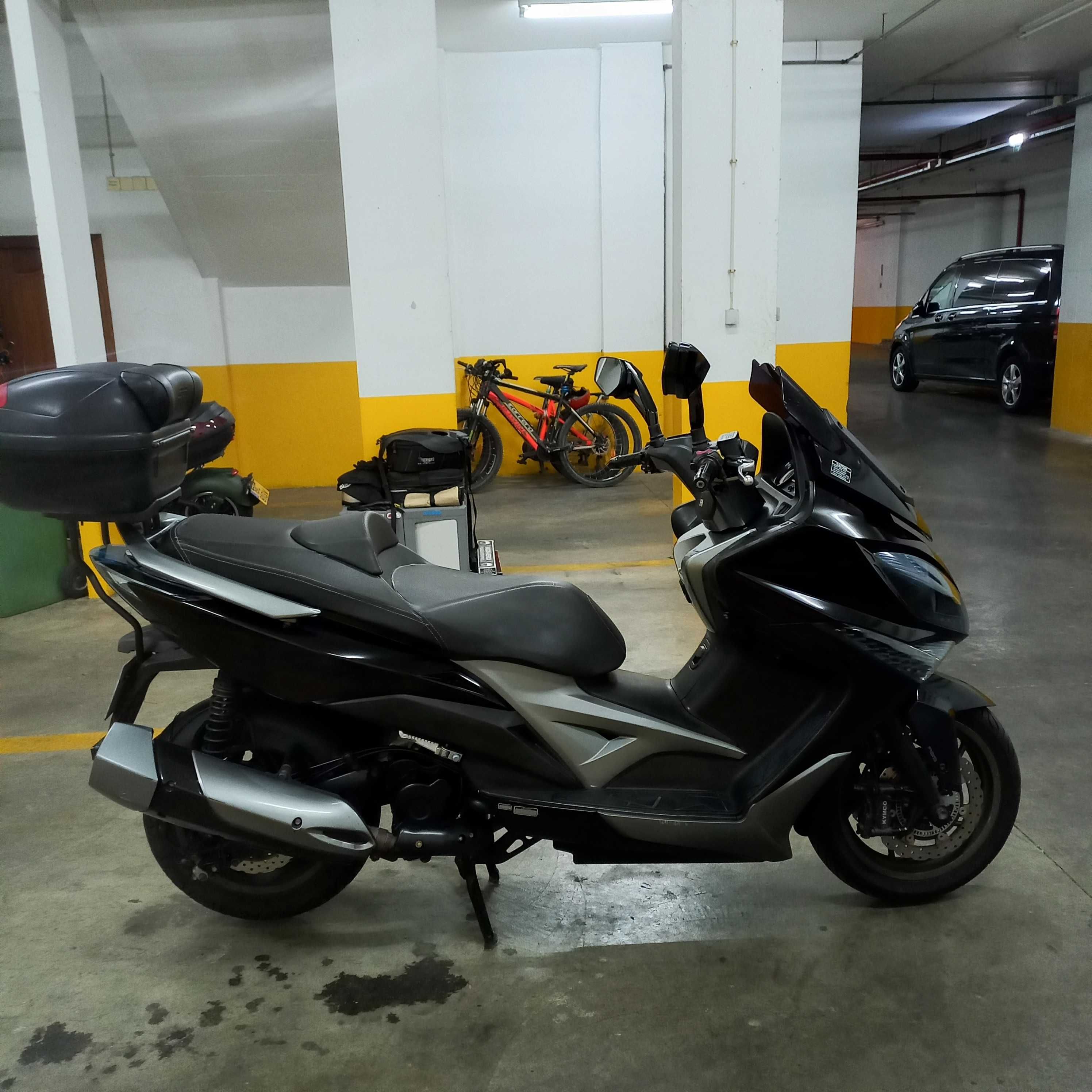 Scooter Kymco Xciting 400i