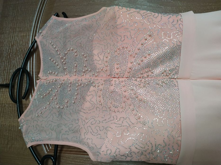 Выпускное нарядное платье