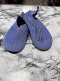 Niebieskie buty do wody dla dzieci 17cm