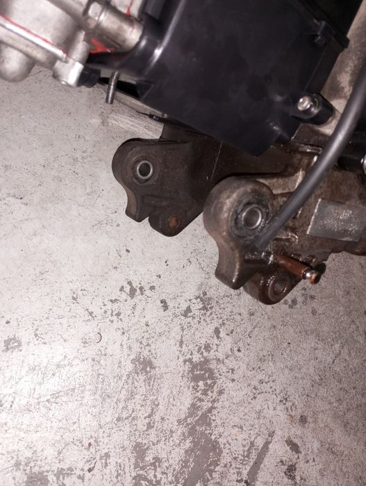 Silnik kompletny skuter 4t 50cm  od peugeot Django.