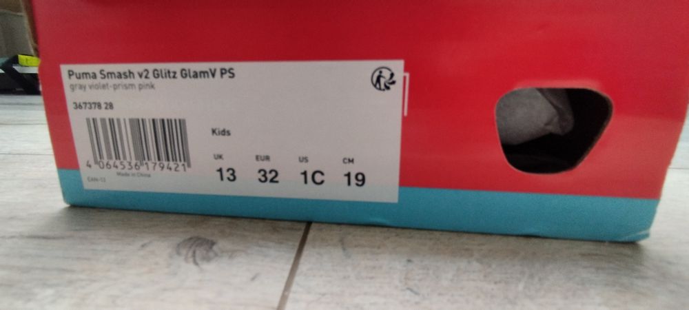 Buty adidasy Puma dla dziewczynki 32