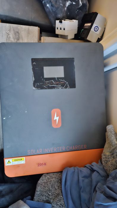 Інвертор гібридний PowMr VM PLUS-6.2KW 48 Bольт