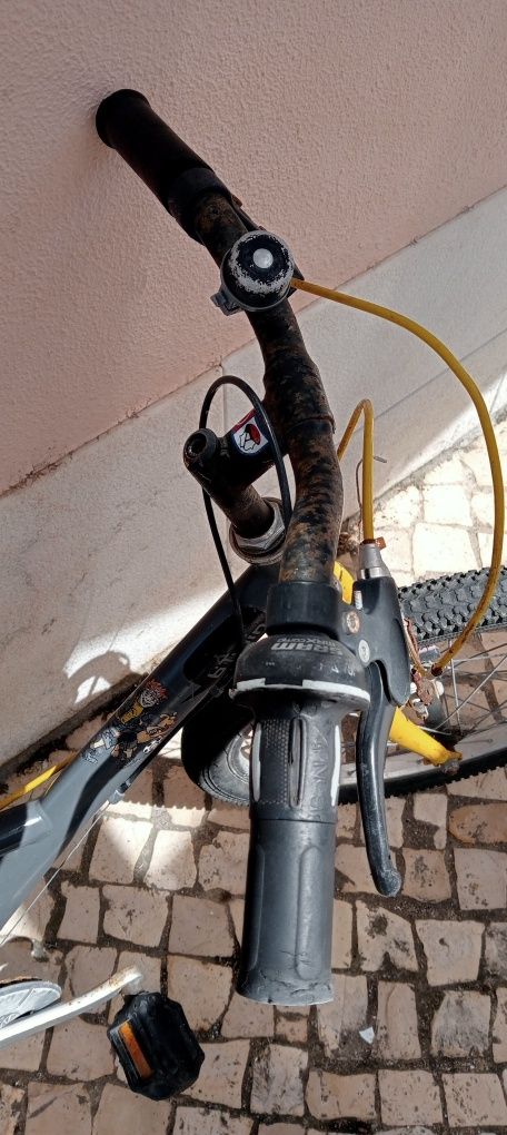 3 bicicletas b’twin criança