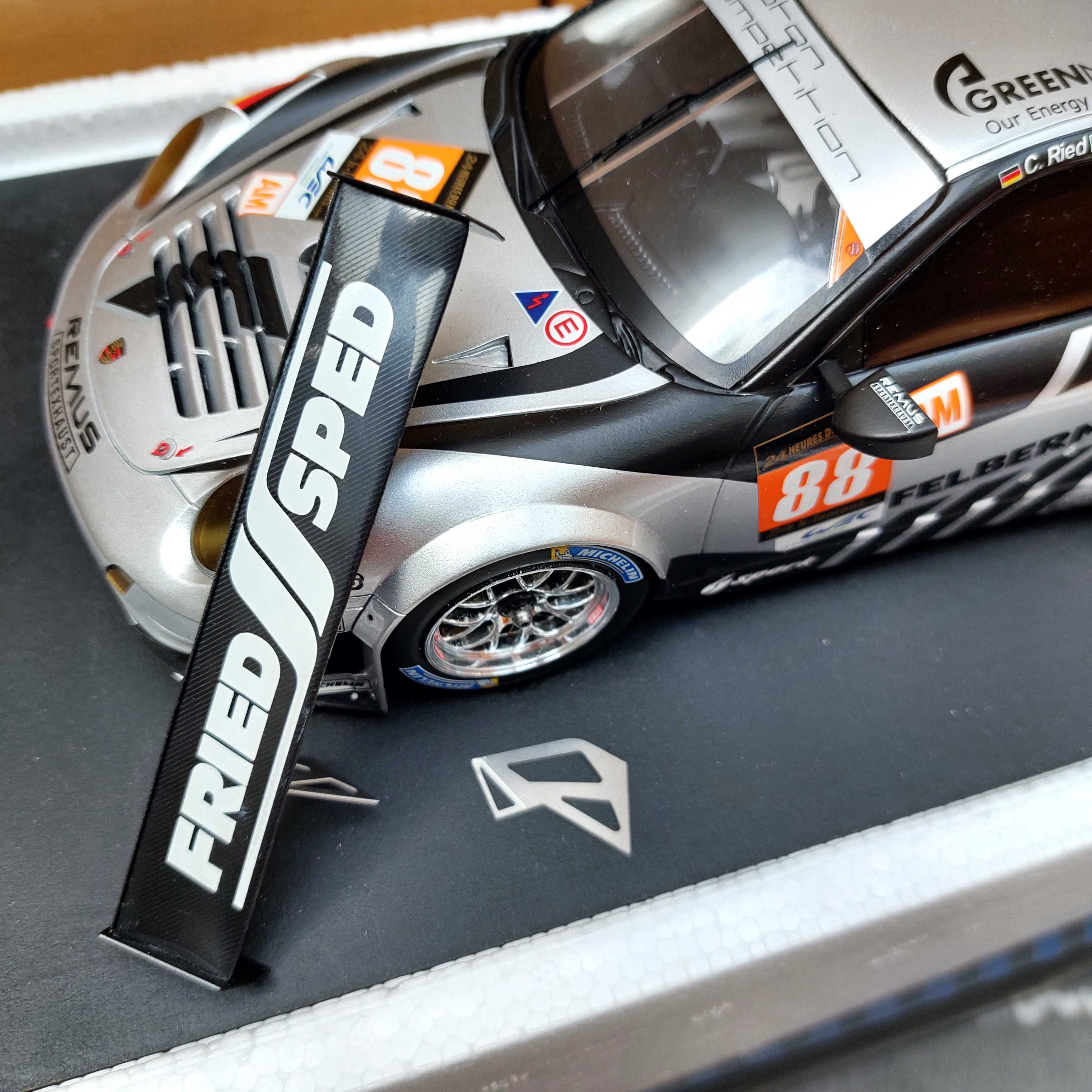 Porsche 911 997 GT3 RSR #88 PROTON 24h Le Mans 2013 SPARK 1:18