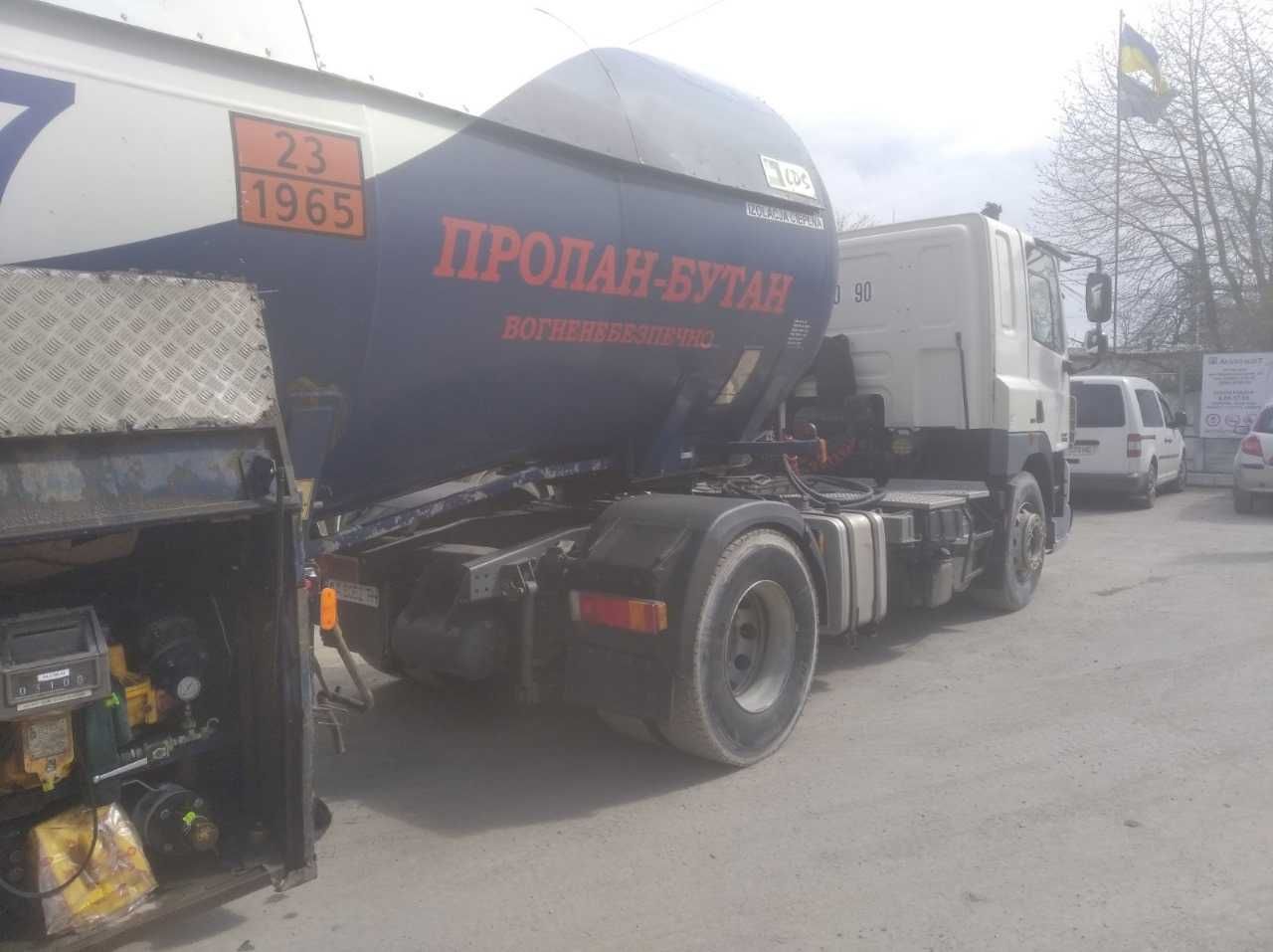 Напівпричіп-цистерна газовий