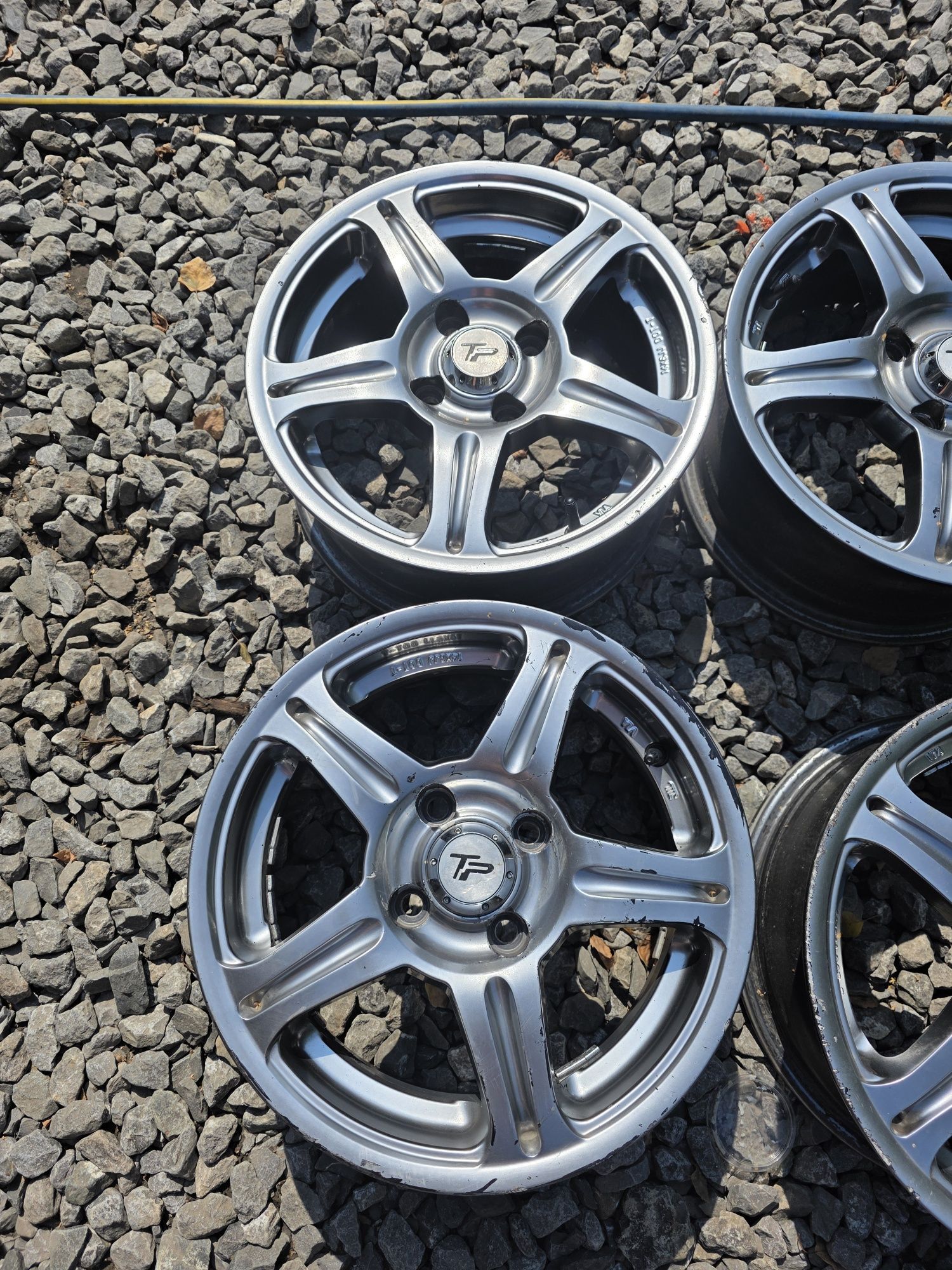 Felgi 4x100 r14 alu renault VW dacia itp wysylka