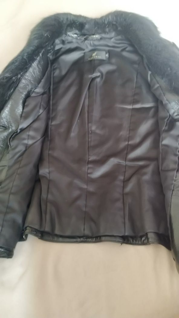 Пальто(полупальто) 2 шт за 250 грн,кожаная куртка 600 грн