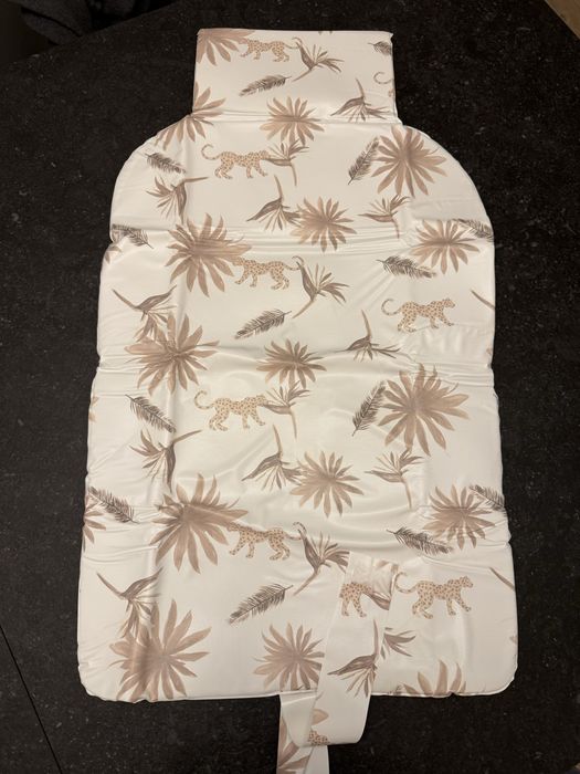 Nowa składana mata do przewijania / przewijak podróżny