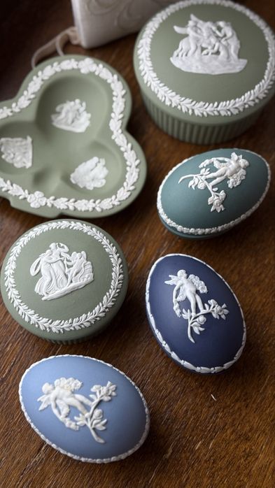 Wedgwood яшмова порцеляна тарілочка