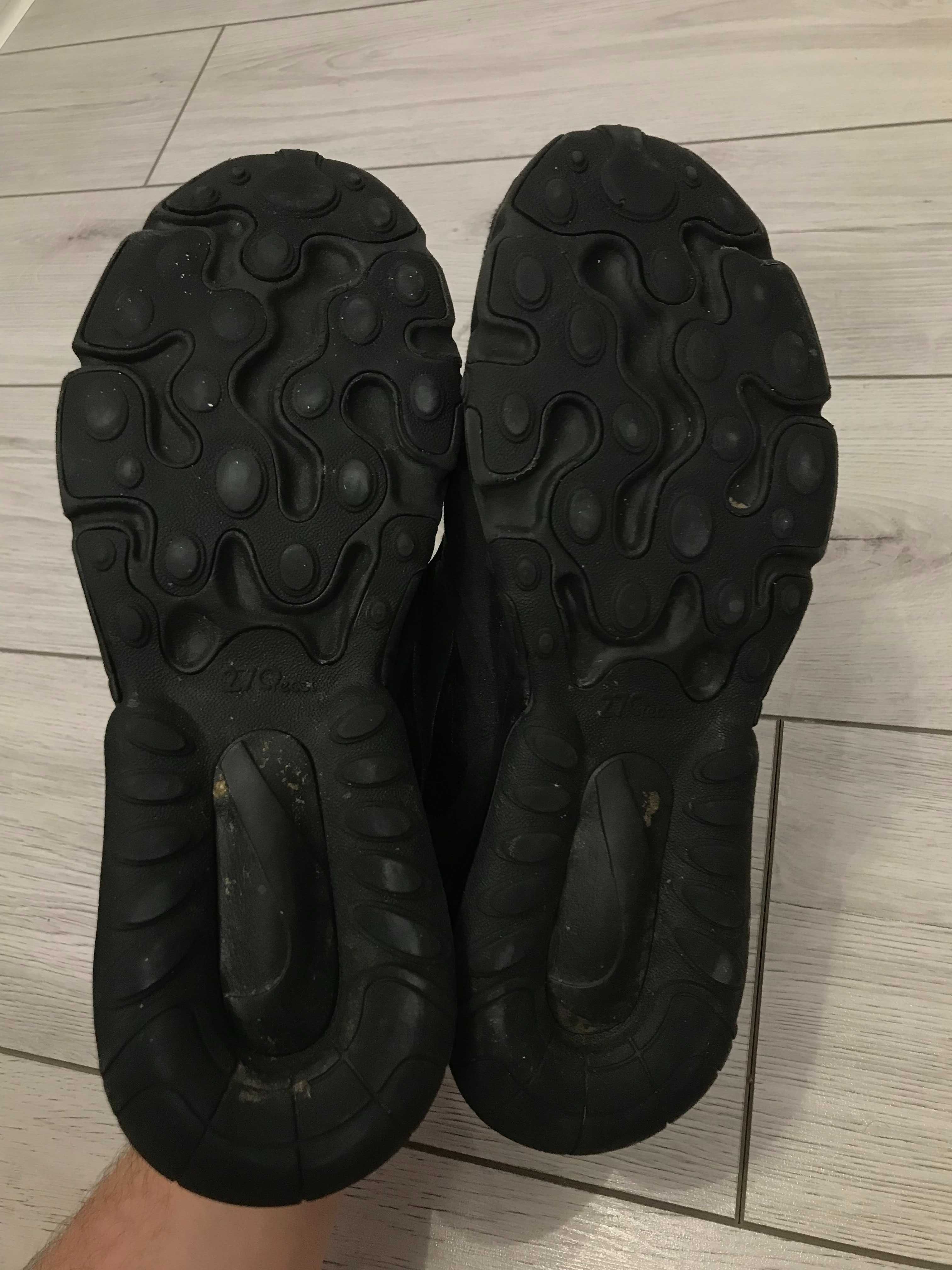 Buty Nike Air Max 270 React rozm. 38,5 ( sprawne systemy air)