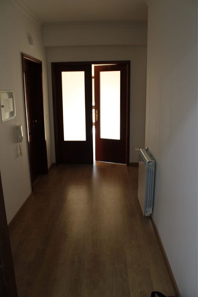 Amarante: T2, 96 m² + Box  – 550€