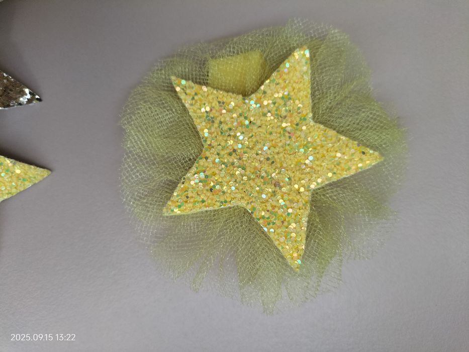 аксесуари для зірочки: обруч зірки, пояс, бутоньєрка на вік 3-4 роки