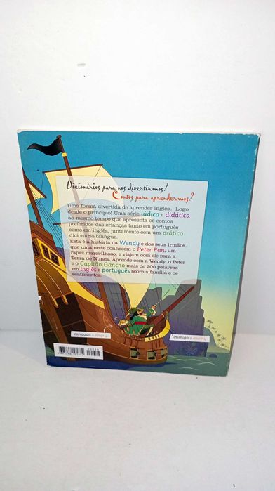 Peter Pan - A Família e os Sentimentos - Dicionário Visual Bilingue