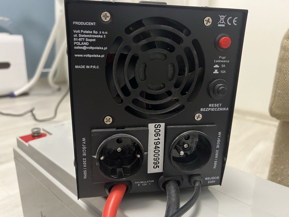 ДБЖ інвертор VOLT POLSKA sinus PRO-800E+батарея MAXX 150Ah 12v