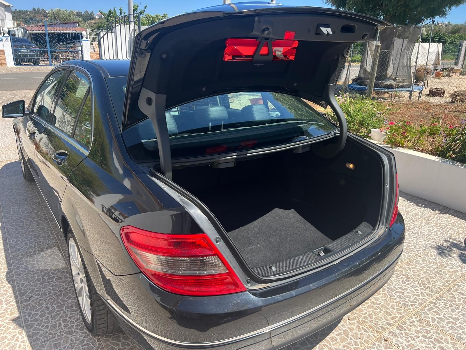 Mercedes-Benz C220 CDI Avantgarde