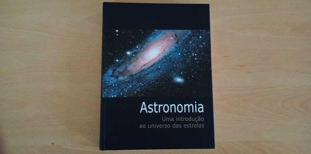 Livro Astronomia Uma introdução ao universo