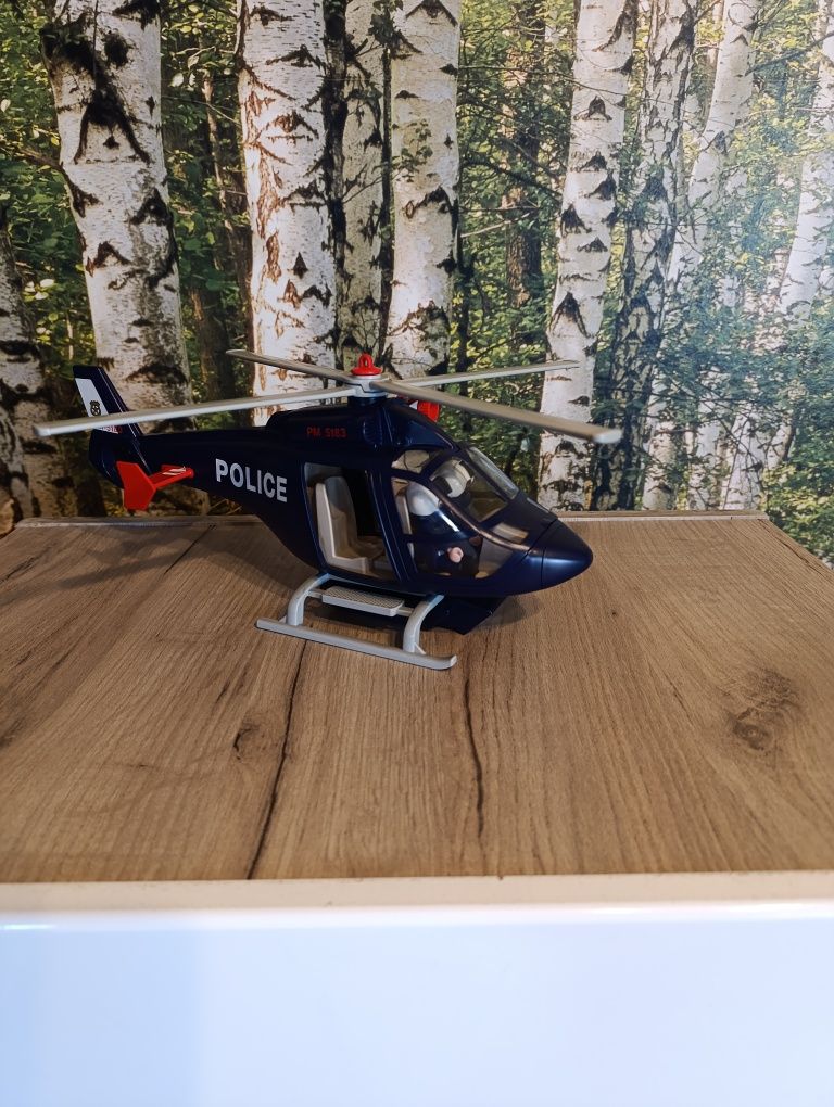Playmobil helikopter policyjny.