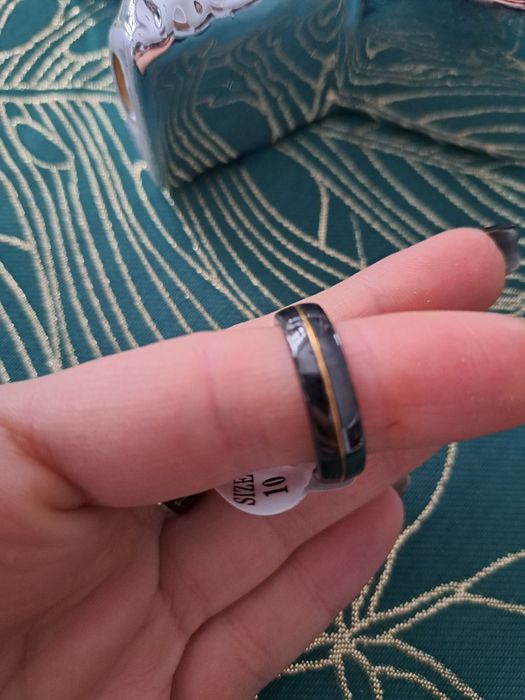 Obrączka czarna złota ceramiczna