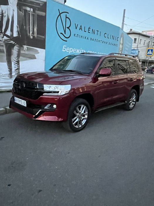 Toyota Land Cruiser 200