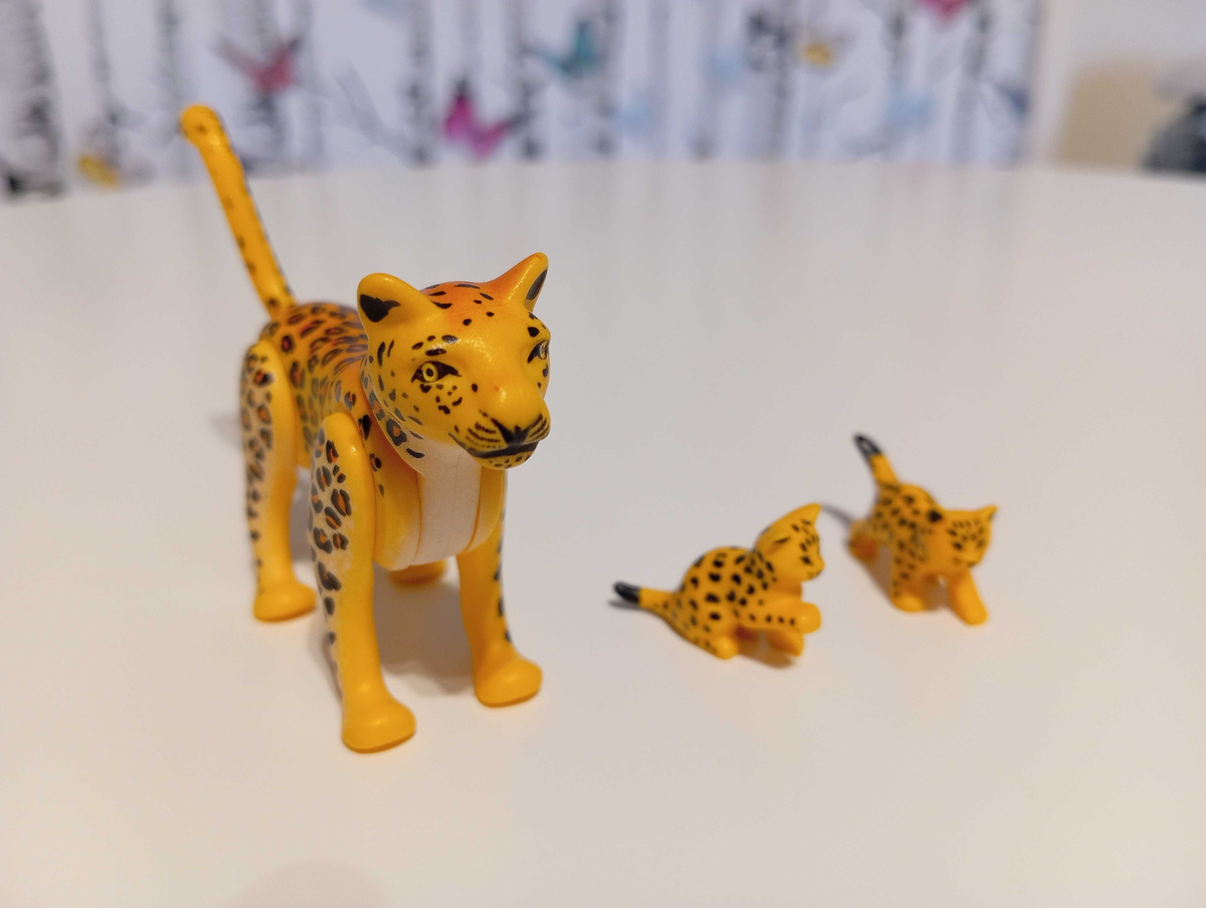 Zestaw playmobil rodzina gepardy, stan jak nowy
