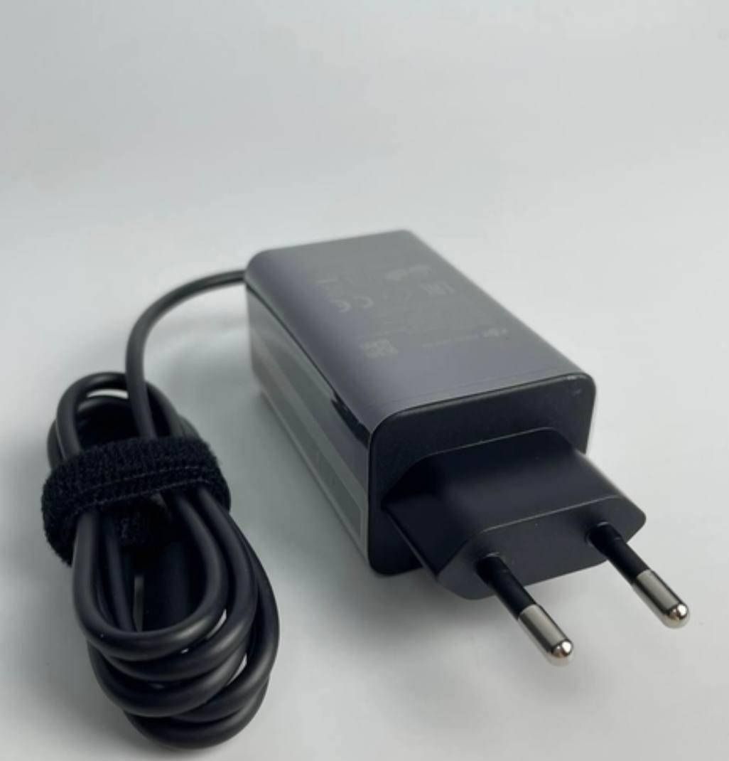 Зарядний пристрій Швидка зарядка DJI power adapter 65w type-c
В наяЗар