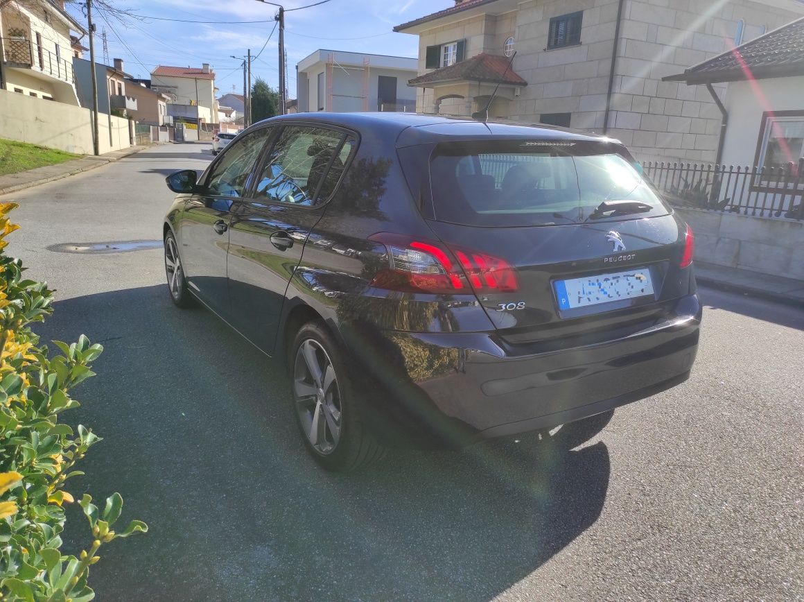 Peugeot 308 1.6HDI 120 CV