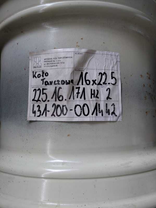Felgi do kombajnu  John Deere 2054,2058,2256,2268