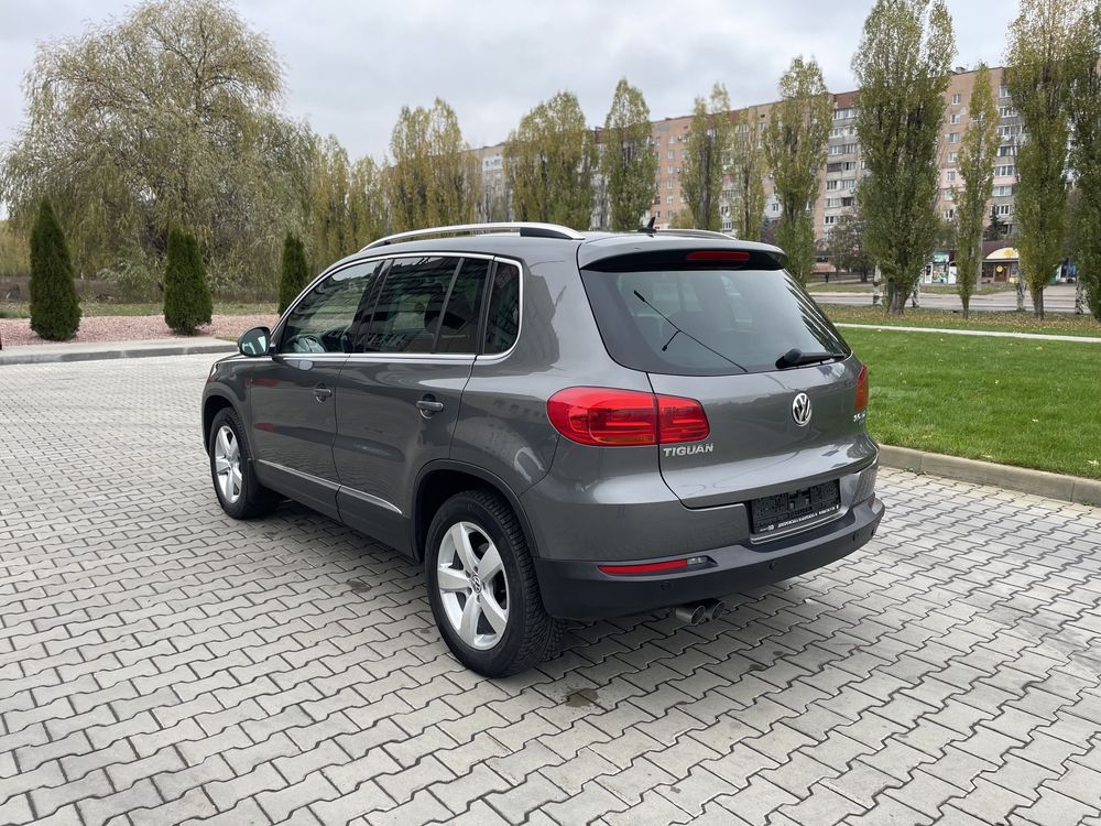 Volkswagen Tiguan 2015 рік Офіційний