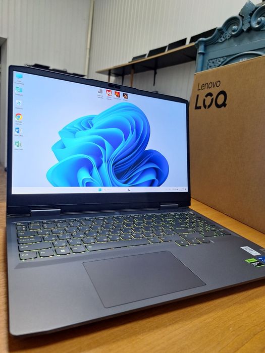 Lenovo LOQ 15IRH8 i5-12450H RTX 4050 6Gb DDR5 16Gb SSD 512Gb
