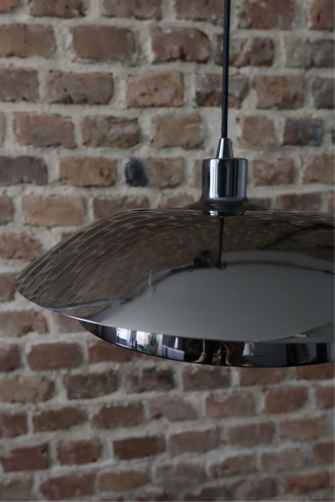 Lustrzana lampa sufitowa space age wisząca