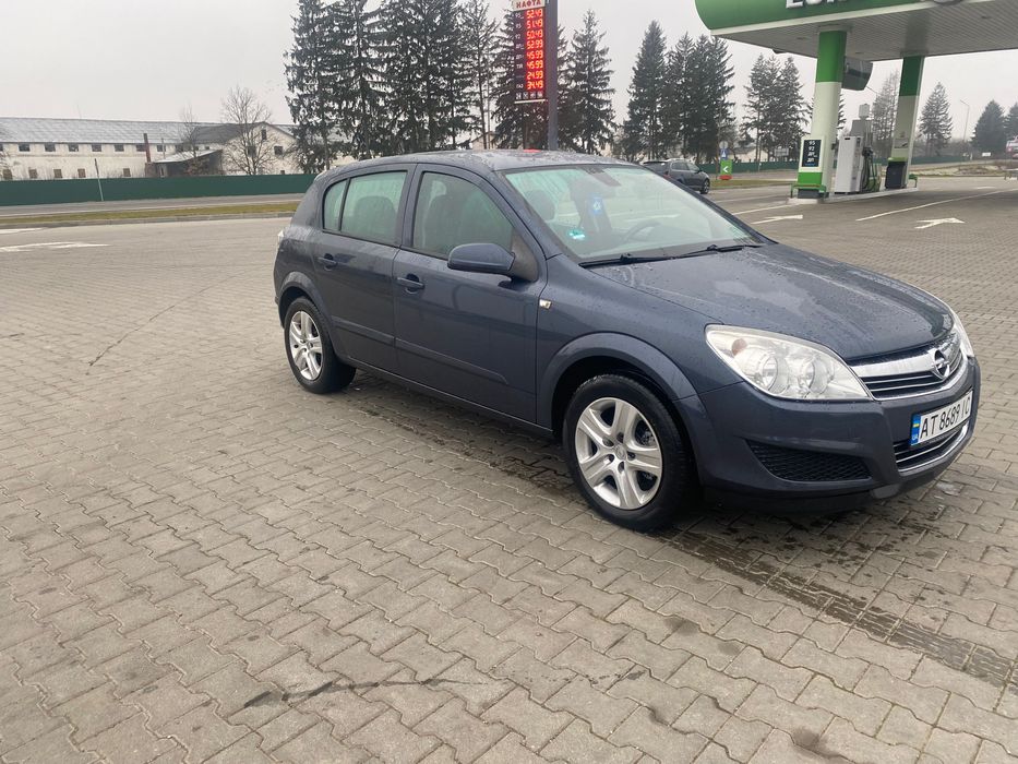 Продам Opel Astra H