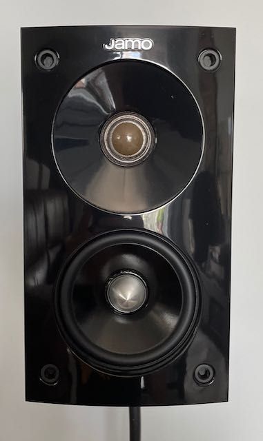 Kino domowe HARMAN KARDON (amplituner + DVD + 5 głośników JAMO)