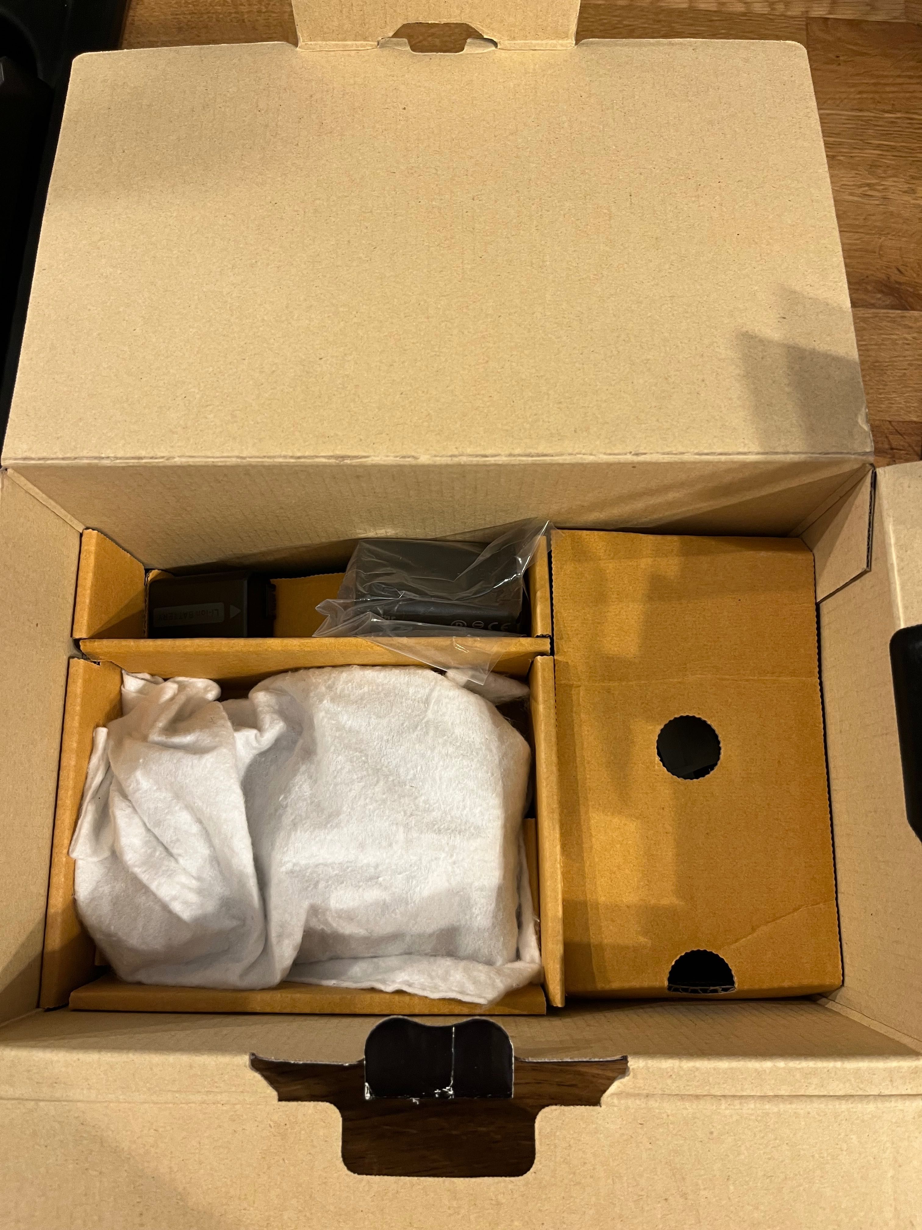Camera Sony A7RII Apenas 7614 Clicks!