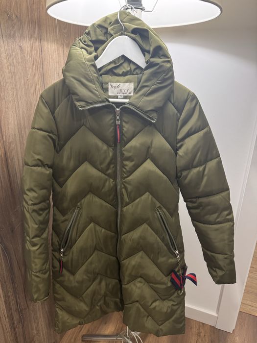 Długa kurtka jesienno zimowa